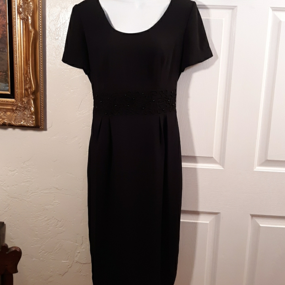 Donna Morgan Black Short Sleeve Dress